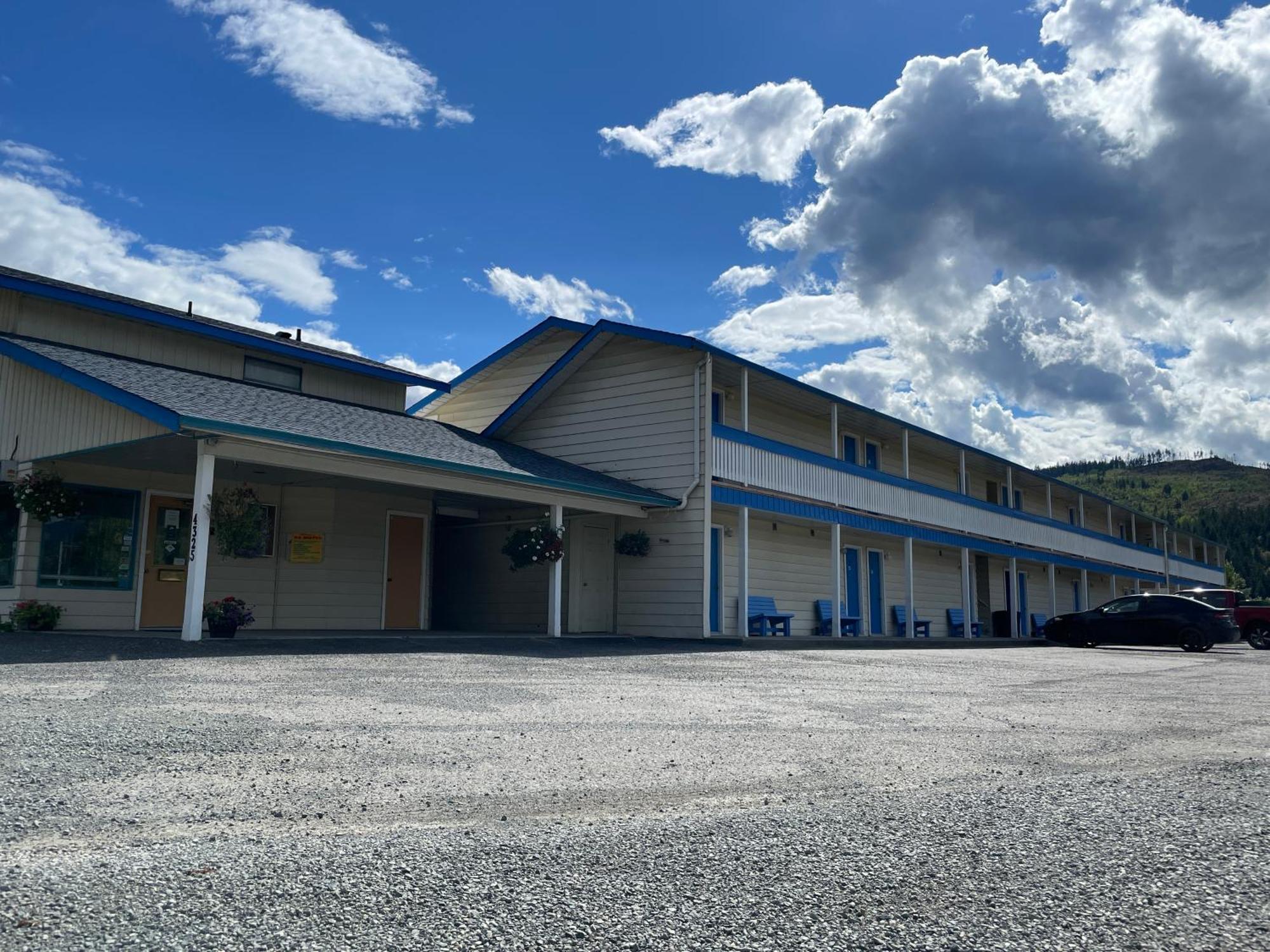 Y-5 Motel Barrière Esterno foto